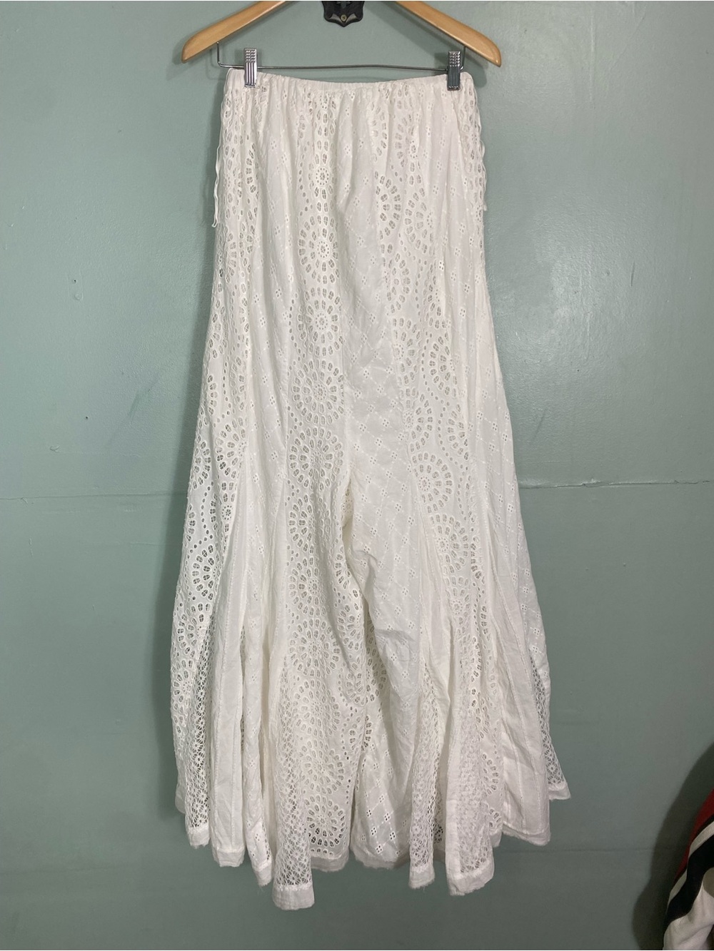 Free People Midnight Cruiser One Piece Lace Eyelet White Jumpsuit Medium - Picture 2 of 7